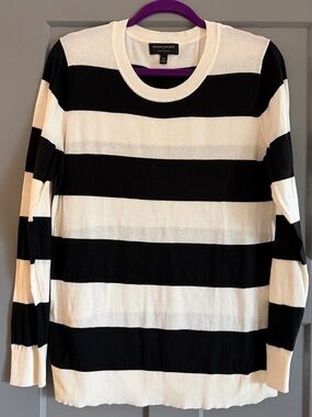 Banana Republic Black & White Striped Scoopneck Sweater